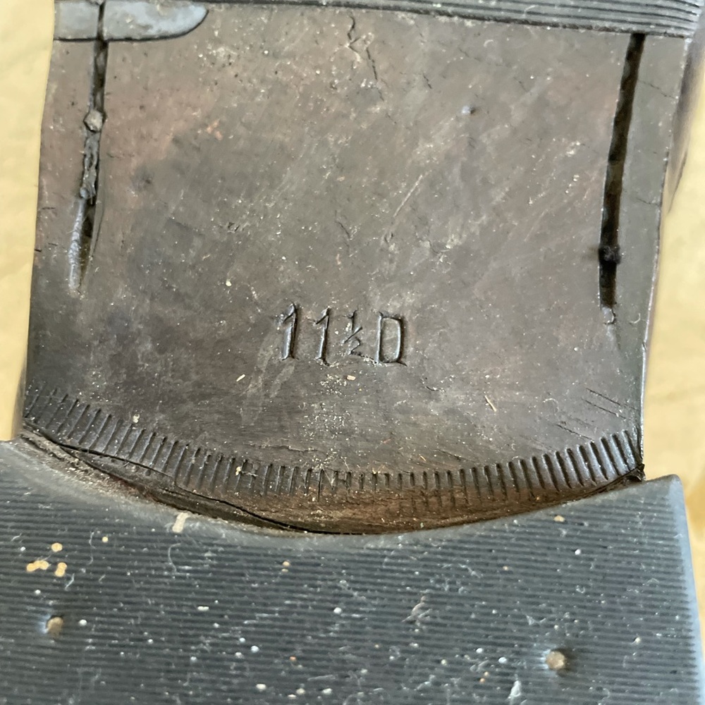 Salvatore Ferragamo Men’s Loafer - Picture 13 of 13